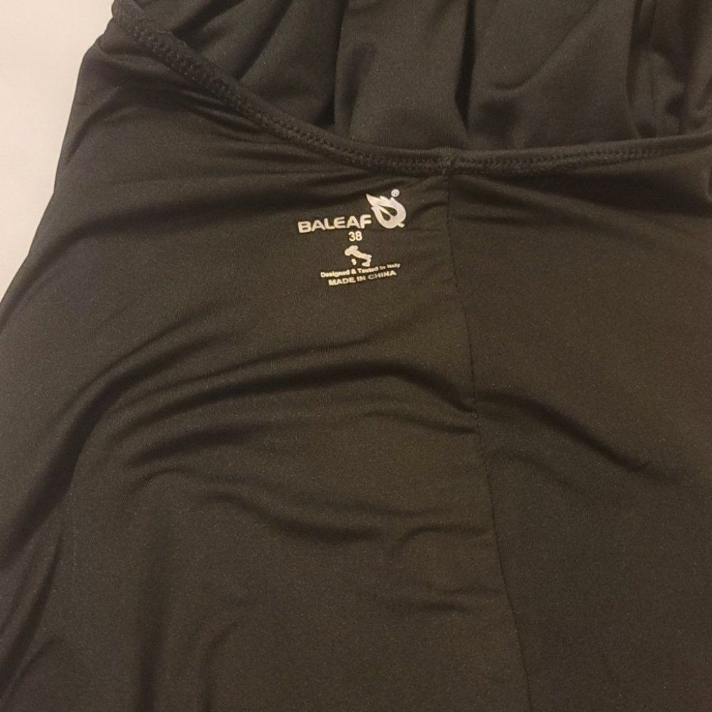 Bayleaf One Piece Bathing Suit - Picture 5 of 8